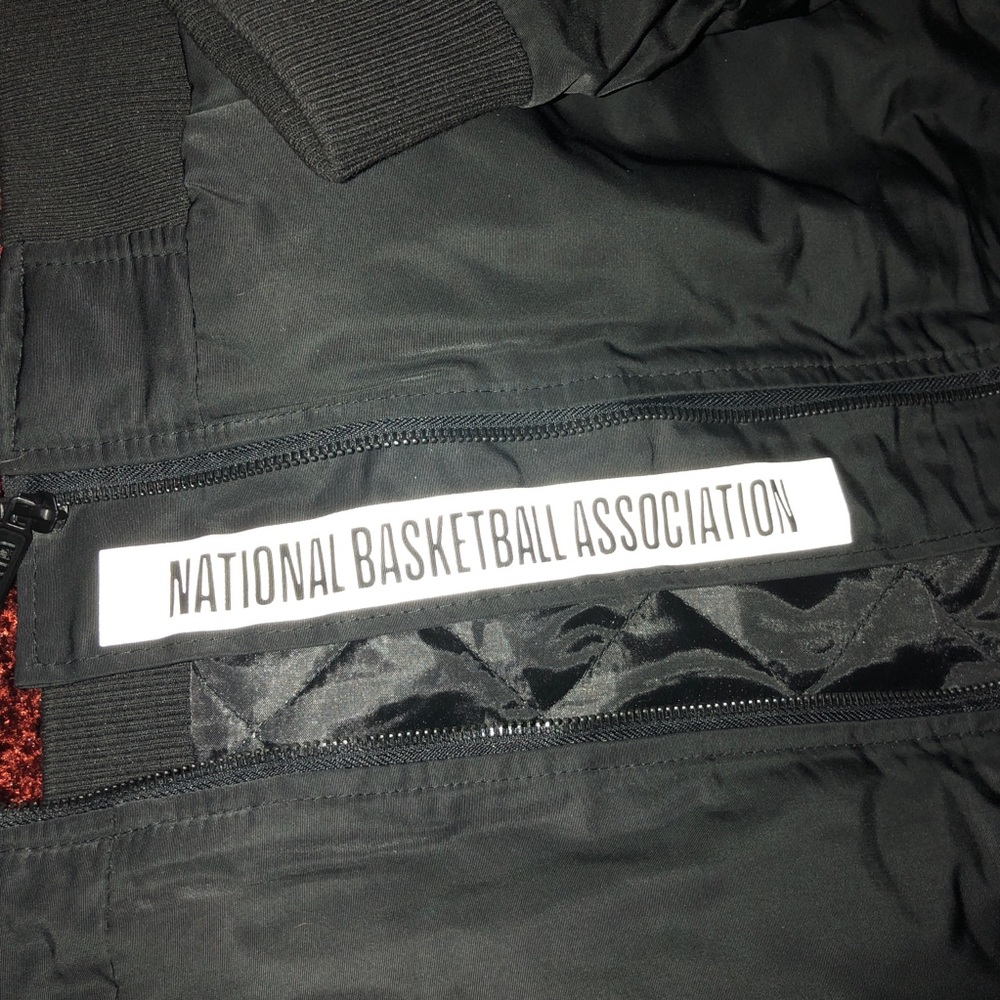 NBA jacket - Picture 4 of 5
